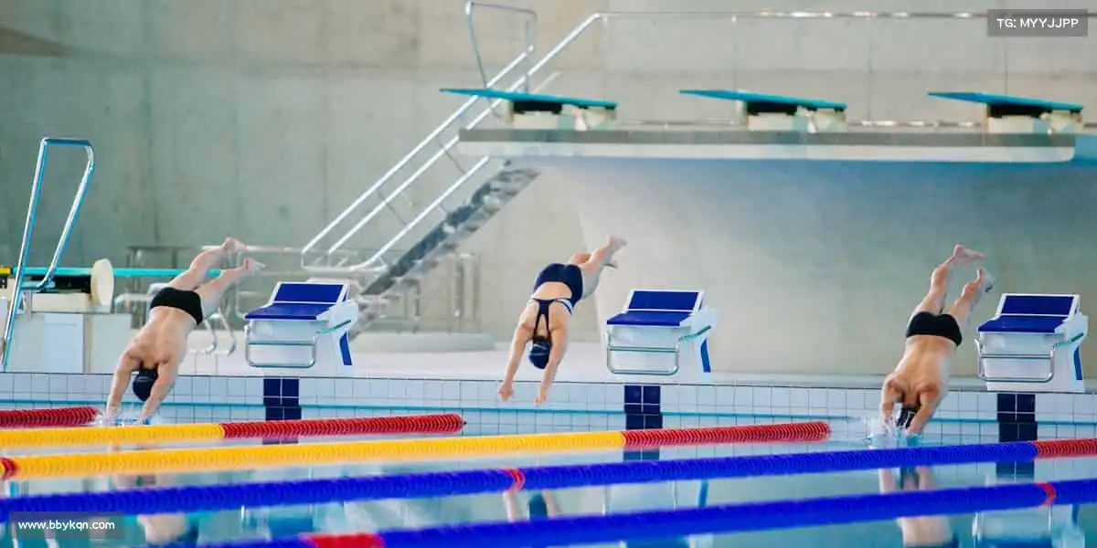 米兰milan🥊握紧拳头,不是为了击败对手,而是超越昨天的自己!